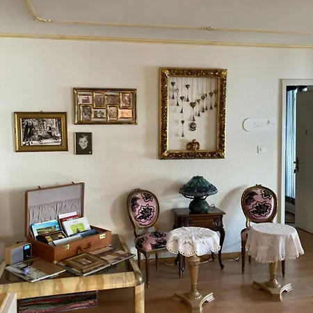 Bnb122 أسكونا